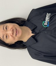 Book an Appointment with XinLing (Gloria) Leng for Acupuncture