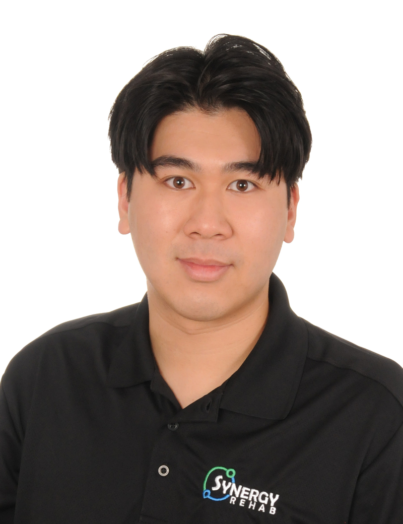Thuy Vinh (Victor) Le, Registered Massage Therapist at Synergy Rehabilitation