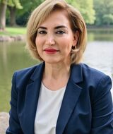 Book an Appointment with Roya Esbiri at Hollyburn Support Services North Vancouver Office