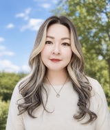 Book an Appointment with Victoria Youn at Hollyburn Support Services North Vancouver Office