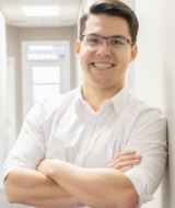 Book an Appointment with Dr. Adam Solis at Oakville Clinic - 690 Dorval Drive, Suite 402, L6K 3W7