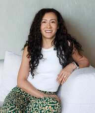 Book an Appointment with Dr. Winnie Ng for Acupuncture & Chinese Herbal Medicine