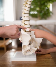 Book an Appointment with Dr. Cedrick Cormier for Chiropractic // Chiropratique