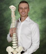 Book an Appointment with Dr. Brandon Coulombe for Chiropractic // Chiropratique