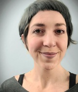 Book an Appointment with Elysse Cheadle at Paper Crane Massage Therapy - 3589 Commercial Street
