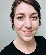 Book an Appointment with Elysse Cheadle at Paper Crane Massage Therapy - 3589 Commercial Street