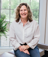 Book an Appointment with Dr. Angela Barrow for Chiropractic Services